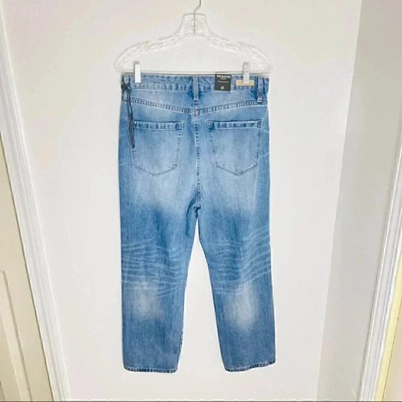 NWT Blank NYC Baxter Destroyed Ribcage Straight Leg High Waist Jeans Waist 29 - Picture 3 of 9